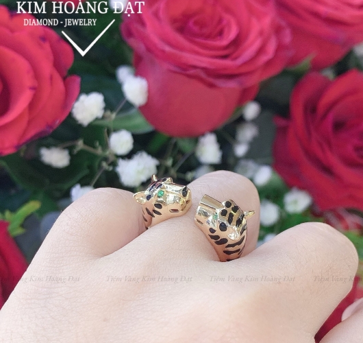 (NK007) Nhẫn kiểu_Con beo đốm đen_Vàng Ý